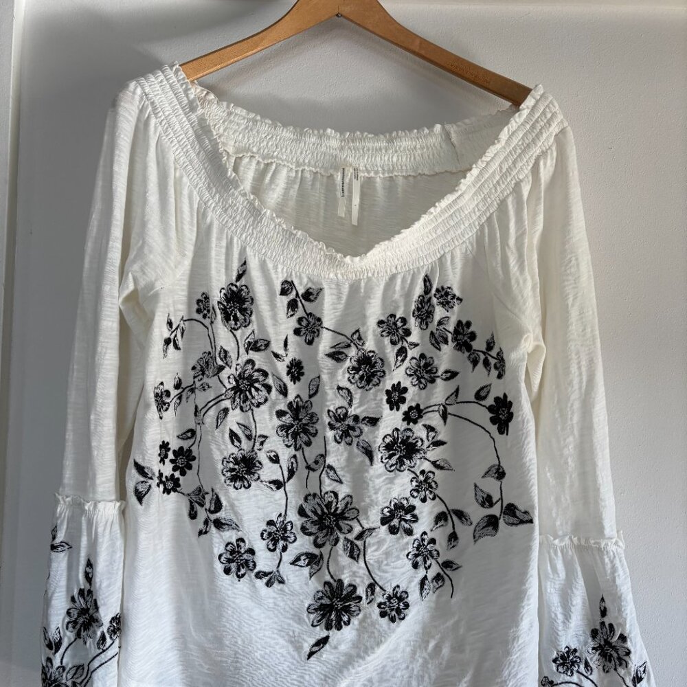 ANTHROPOLOGIE ANNIE EMBROIDERED OFF THE SHOULDER WHITE & BLACK BOHO SIZE LARGE